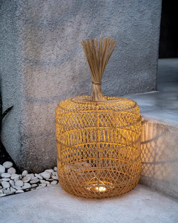 The Dumpling Floor Lamp - Pendant - Natural - L