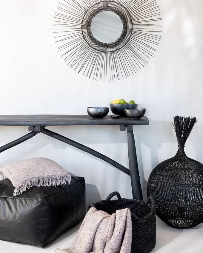 The Wonton Floor Lamp - Pendant - Black