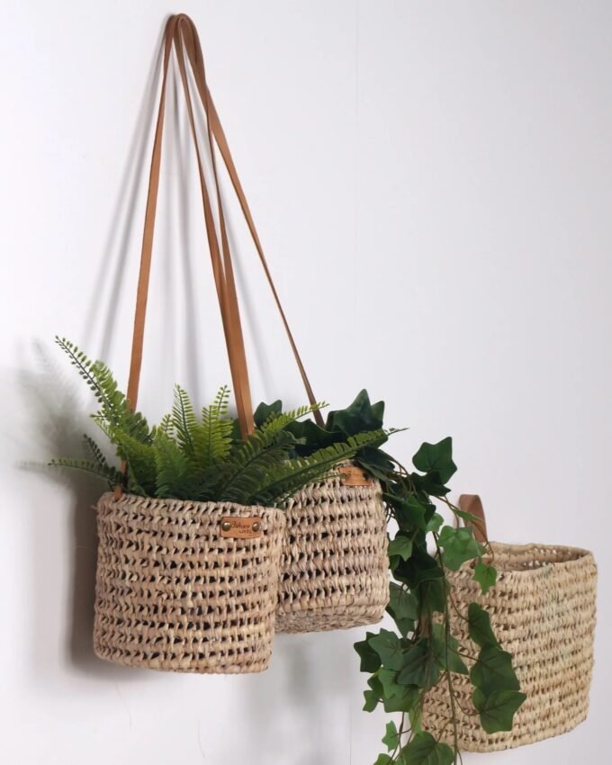 Hanging palm and leather planter
