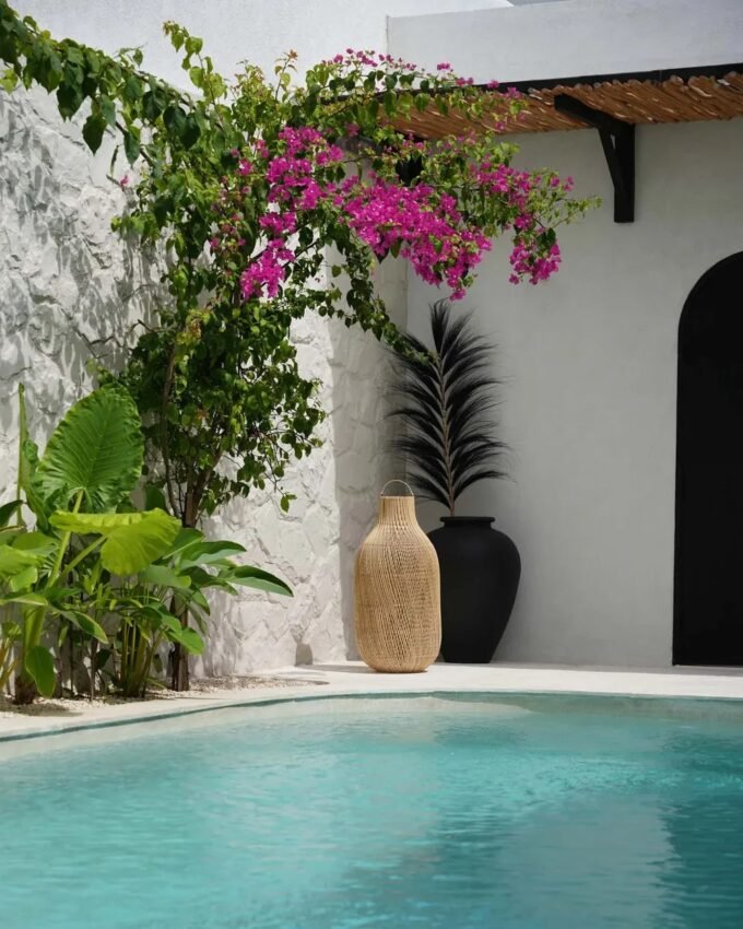 The Kendi Pendant - Natural - L