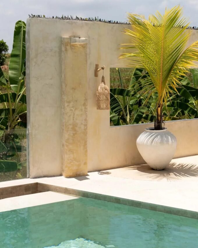 The Garaffa Pendant - Natural - M