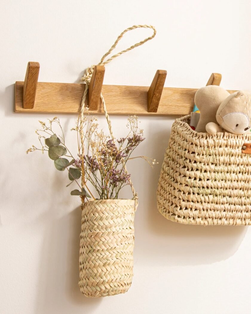 Palm Leaf Hanging Vase